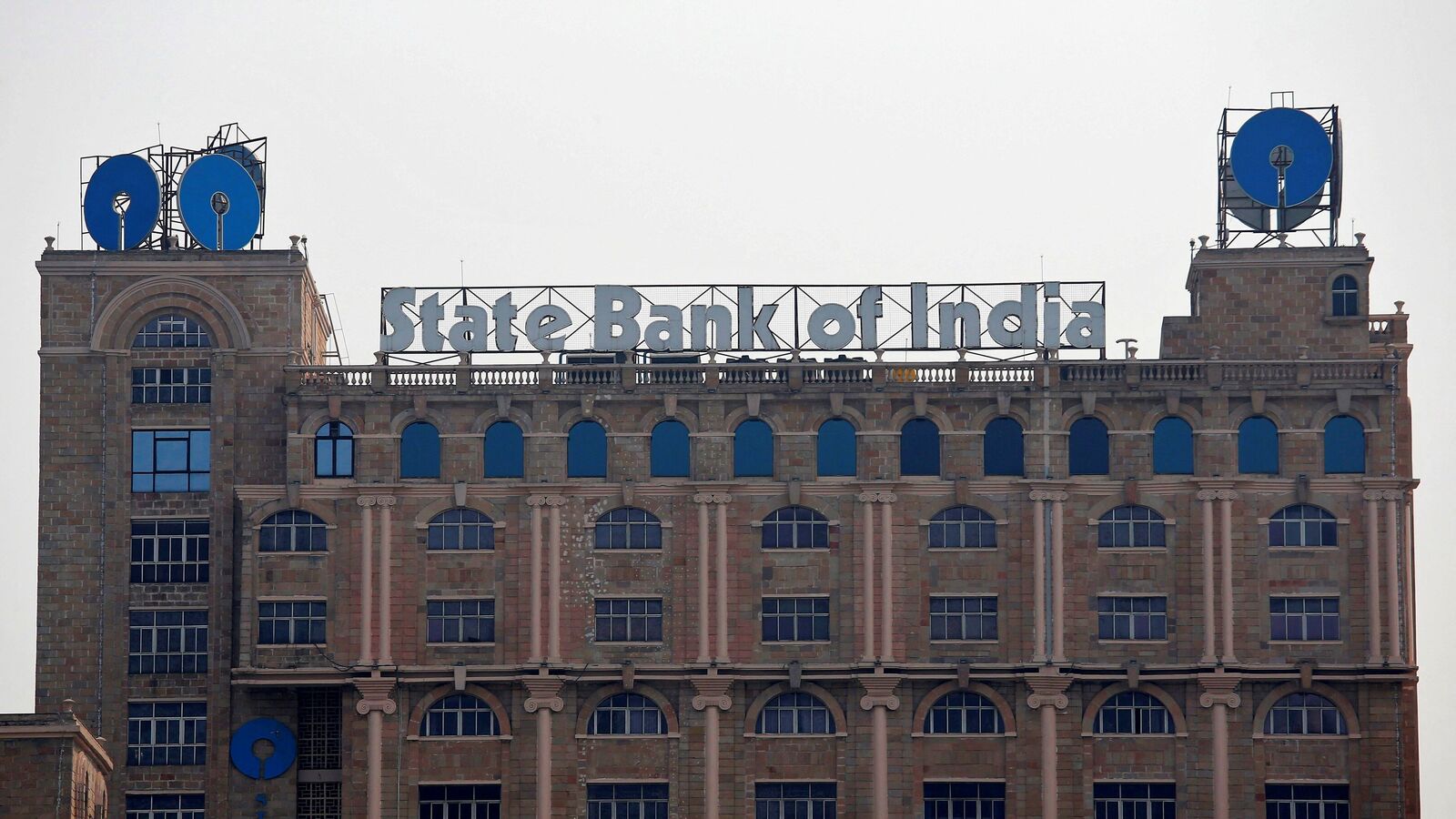 Stock to buy for short term: Axis Securities recommends buying SBI shares on Akshaya Tritiya for up to 15% upside