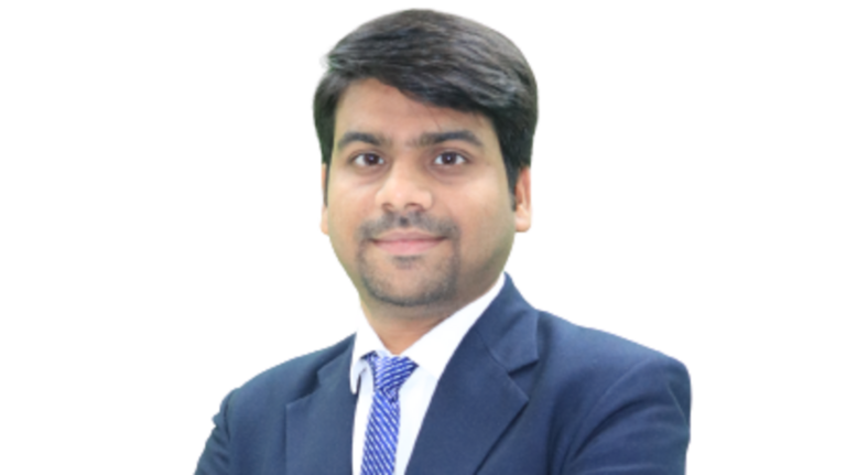 Shares to buy or sell: Sachin Gupta of 5paisa recommends Prestige Estates, Federal Bank  — 22 April 2025 | Stock Market News