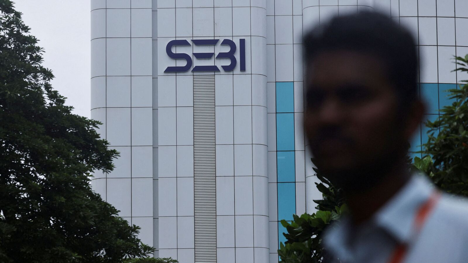 Sebi sets up panel to tighten conflict of interest norms for its own officials