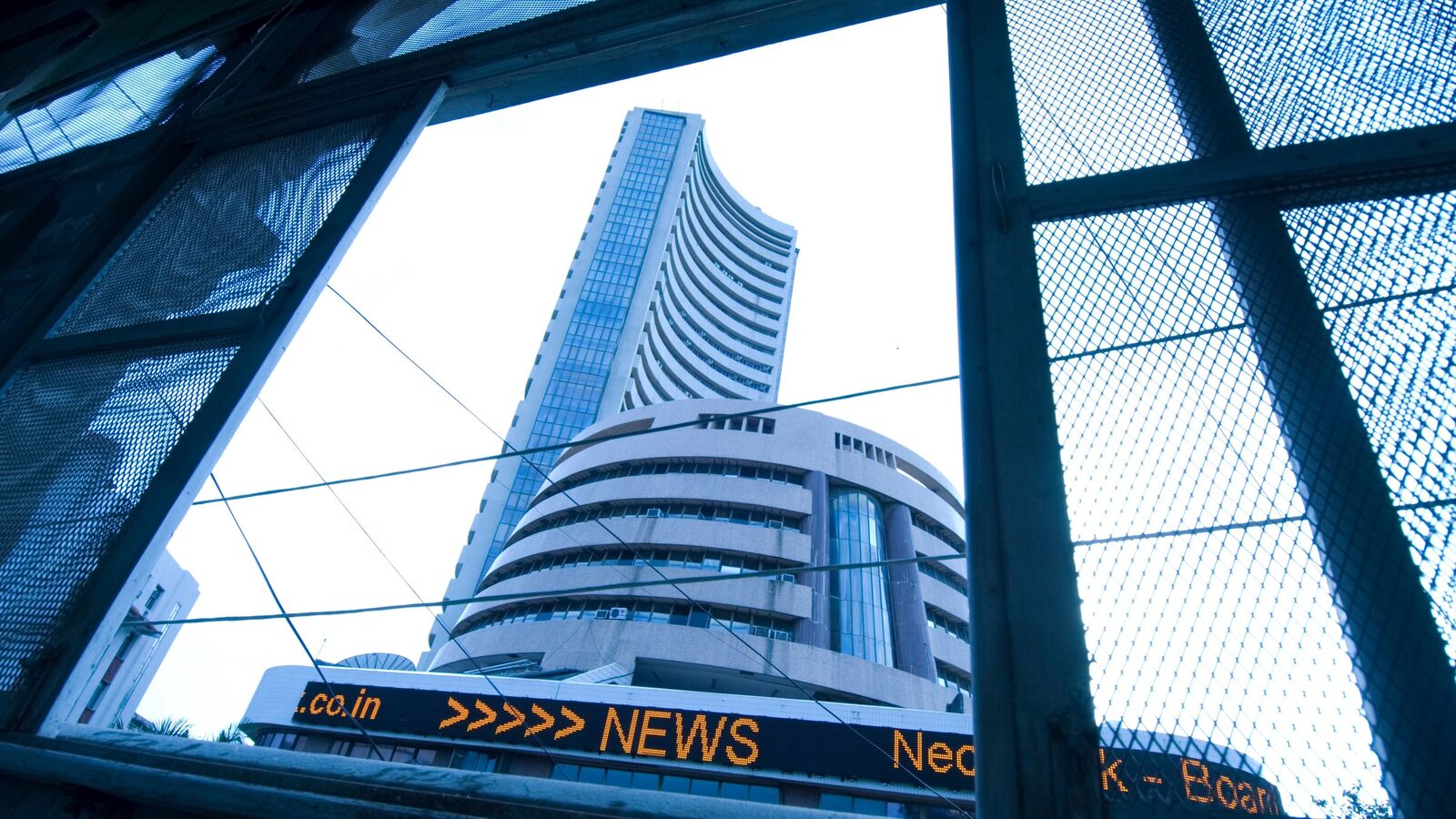 Is Indian stock market open tomorrow on Mahavir Jayanti 2025?