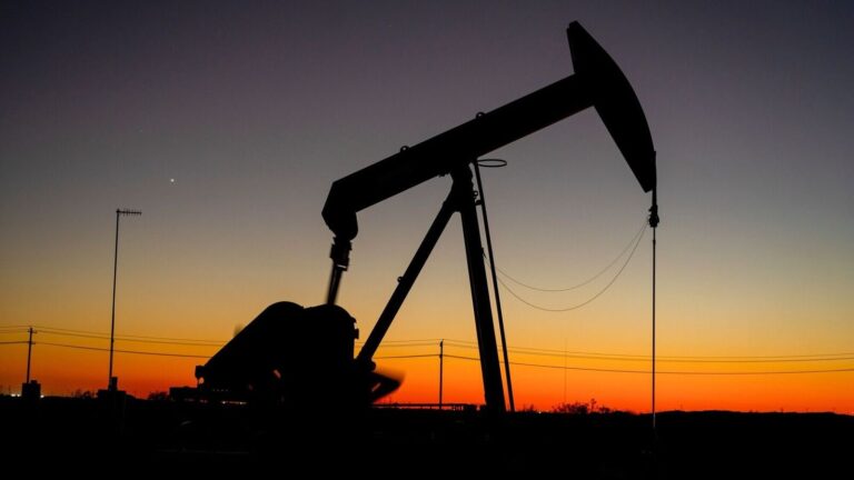 Crude oil outlook: Brent nears $65 on Iran export cuts, dips 8% in a month; Key technical range for MCX