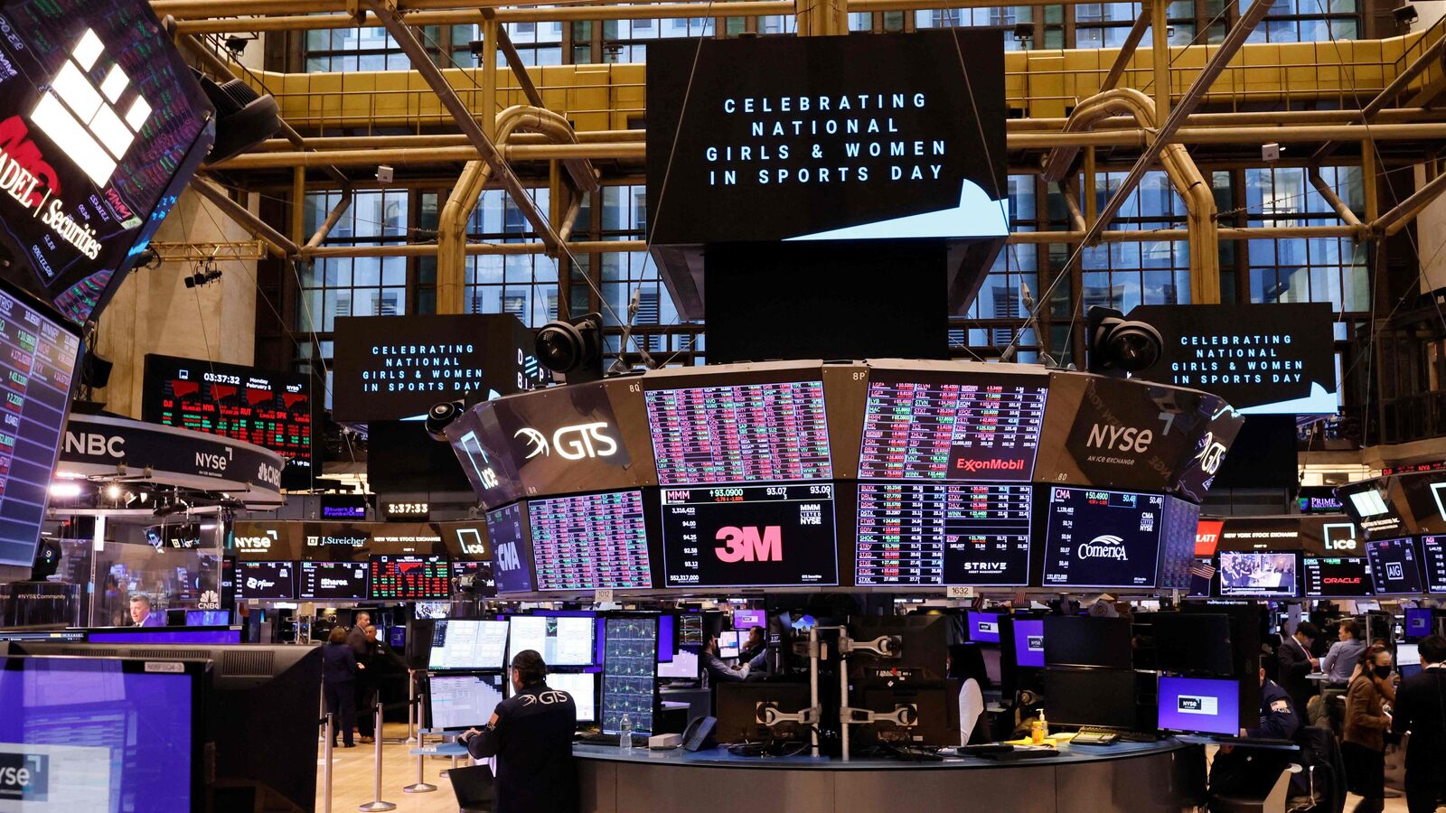 Global markets today: Dow futures drop 1.5%, Nasdaq futures down 2.3%; UK's FTSE 100 set for biggest gain in 4 years