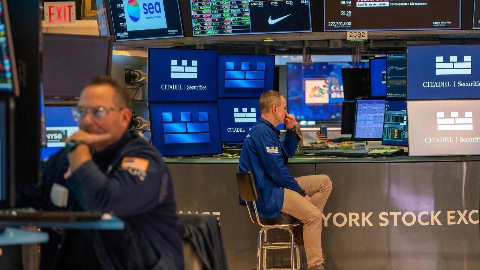 Wall Street today: Nasdaq tanks 2.86%, Dow Jones &amp; S&amp;P 500 fall over 1.5%