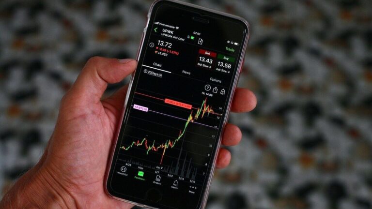 Sun Pharma vs Dr Reddy’s vs Lupin shares: Which pharma stock to buy after Trump tariffs?