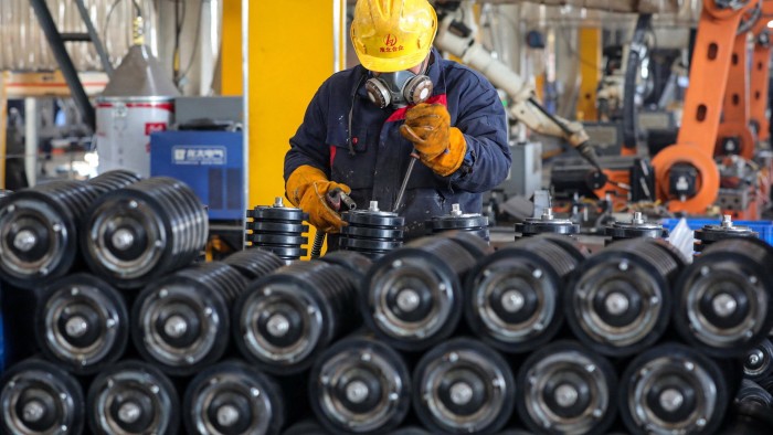 China’s manufacturing activity contracts as tariffs take effect 