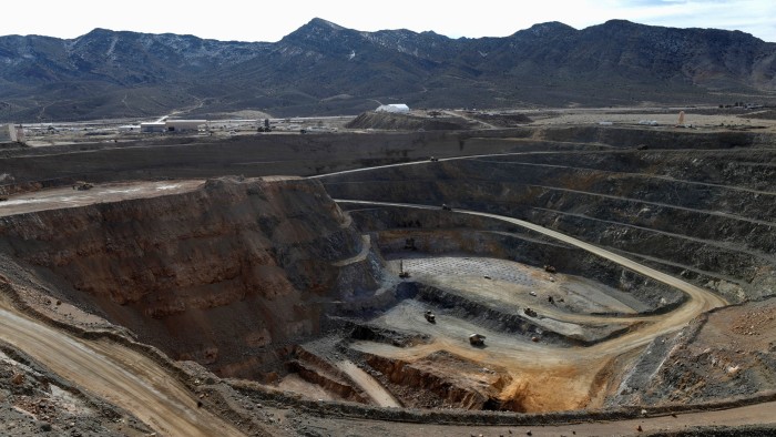 US rare earth champion faces trade war test after tariffs halt China sales