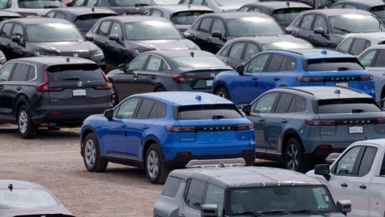 Auto Sector Q4 Preview: Four-wheelers to drive momentum, says Emkay; TVS Motor, M&amp;M, MSIL among top picks