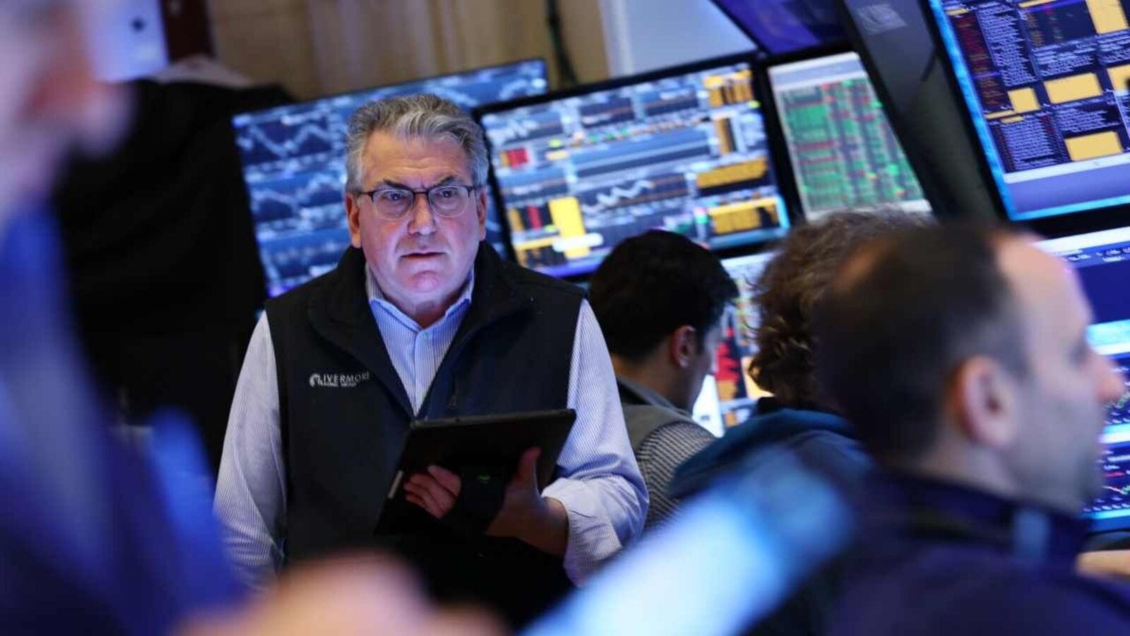 Here’s savvy advice on what to do with tech stocks now