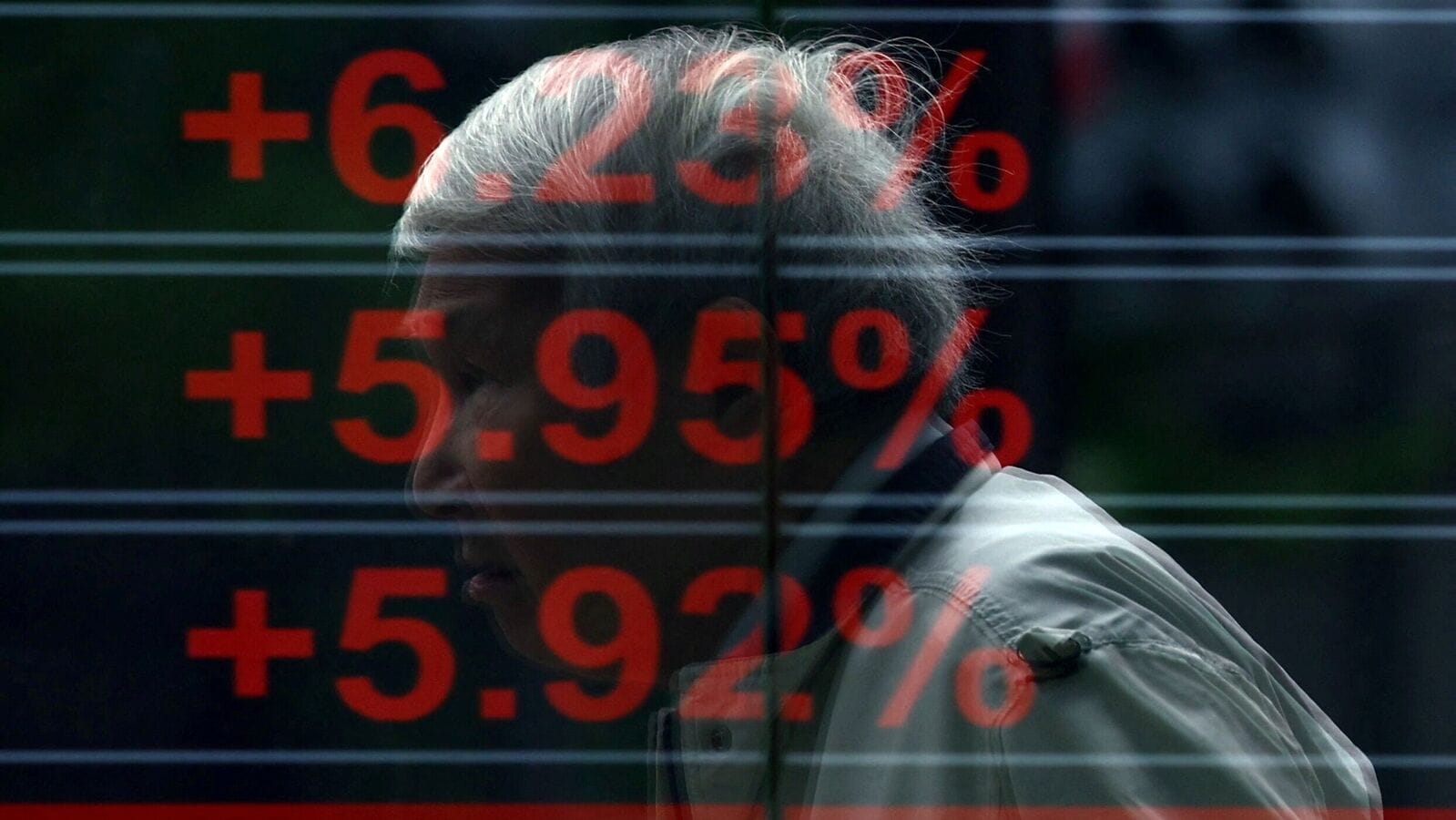 Hackers manipulate markets in $700 million illicit trading spree