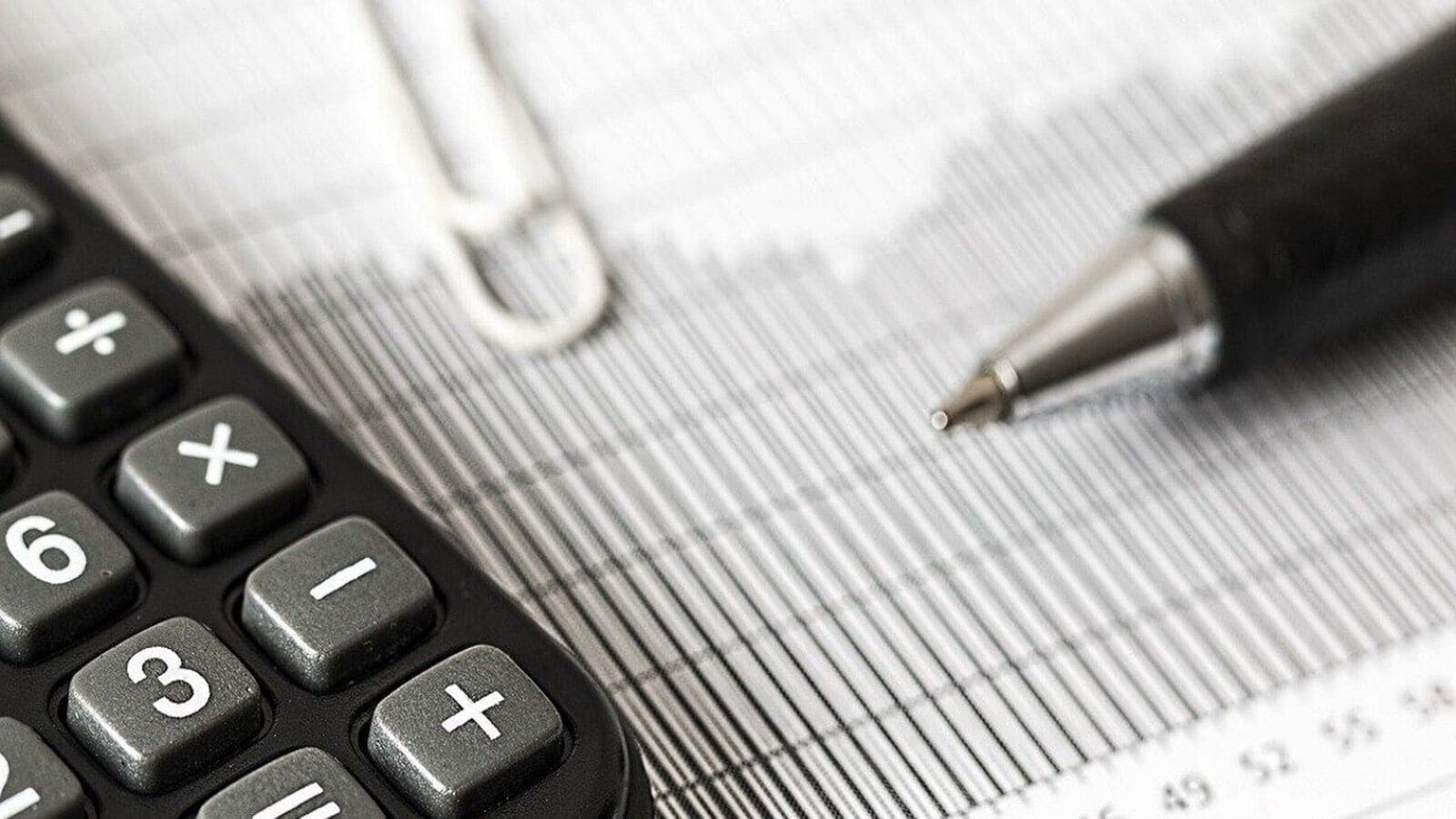 India Cements Q4 Results: Net loss narrows to  ?14.6 crore, revenue drops 4% YoY