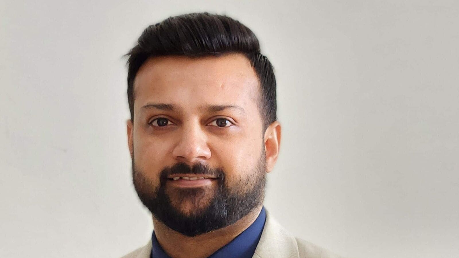 Stocks to buy or sell: Osho Krishan of Angel One suggests buying ICICI Lombard, Hindustan Zinc today - 3 April