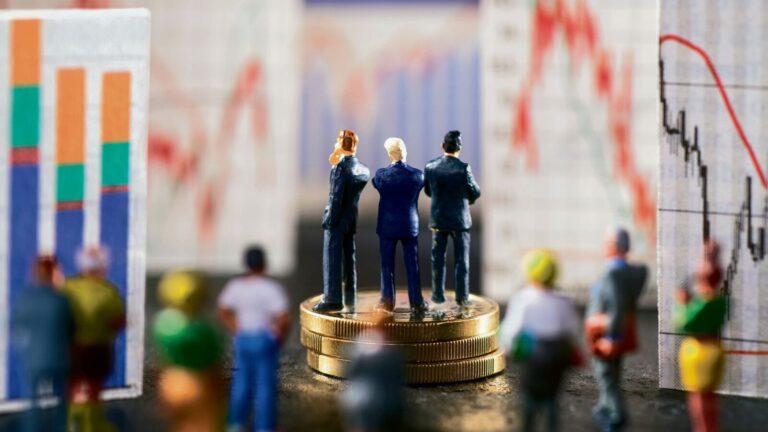 FPI sell-off hits IT, Financials, Capital Goods in April; Telecom, FMCG attract inflows