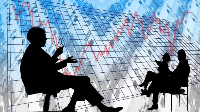 IndiGo share price: Should you buy this airline stock amid falling crude oil prices? Experts share 4 investment rational