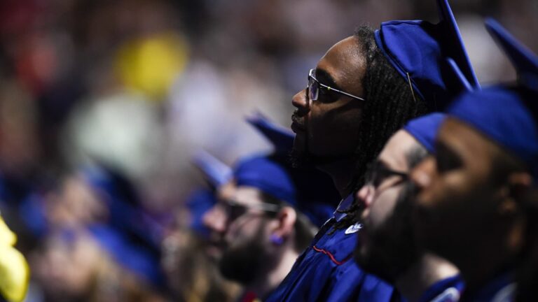 College majors with the best and worst job prospects — art history beats finance