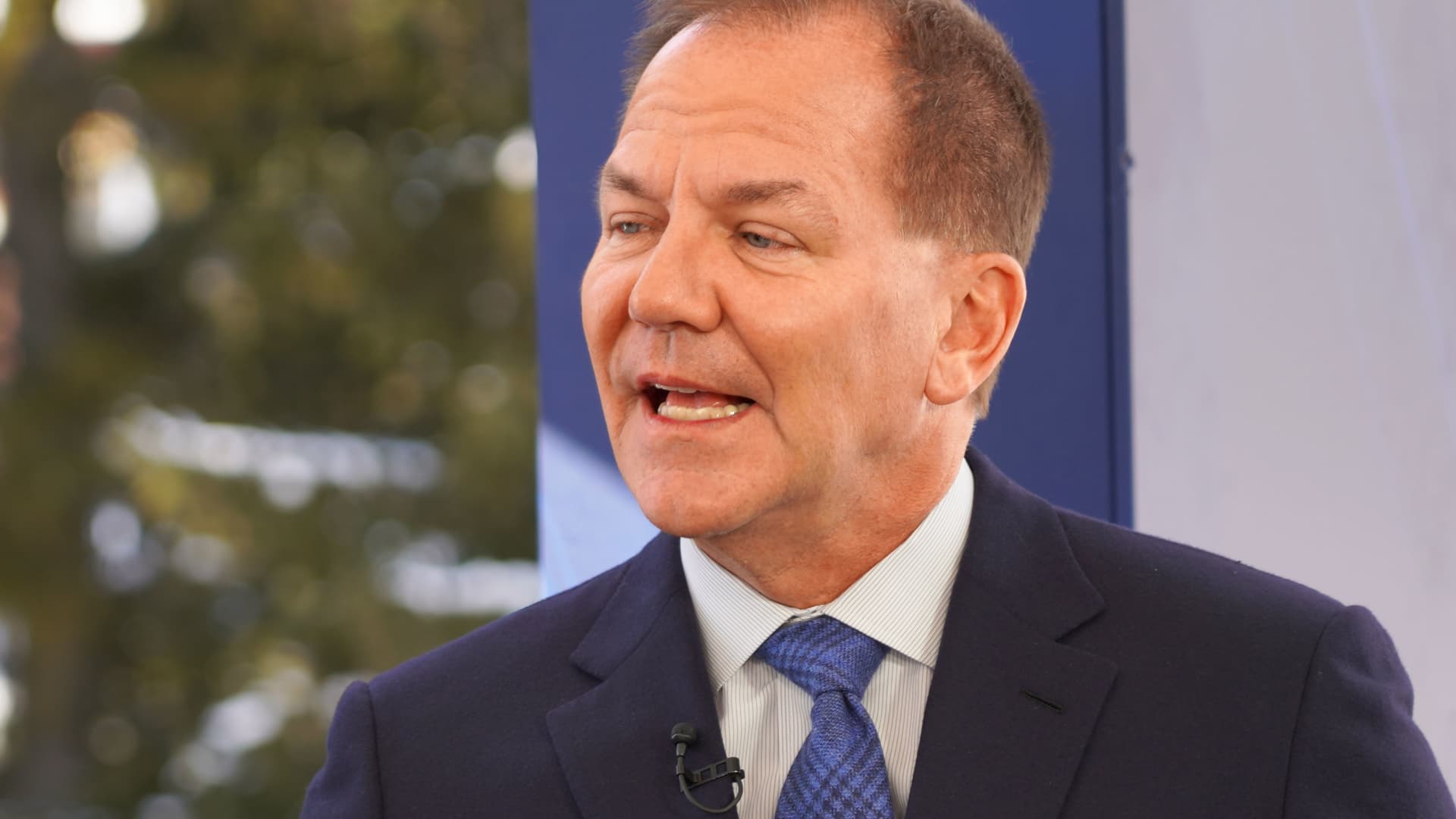 Paul Tudor Jones warns that AI is an 'existential' threat, needs government regulation