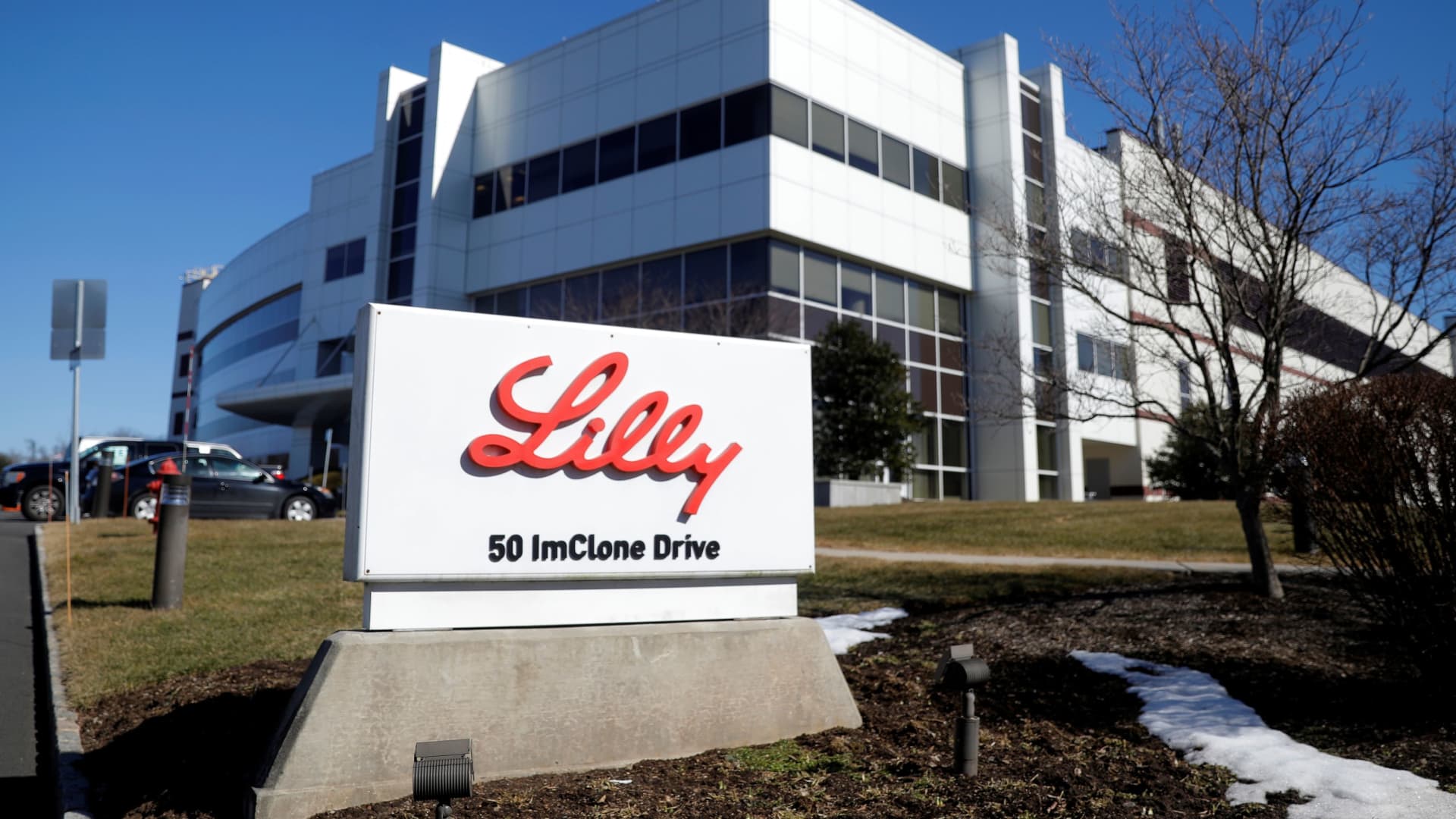 Eli Lilly to buy privately held SiteOne in deal worth up to $1 billion