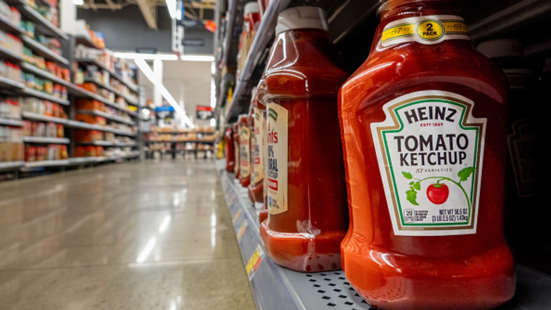 Ketchup maker Kraft Heinz investing $3 billion upgrading U.S. manufacturing: Reuters