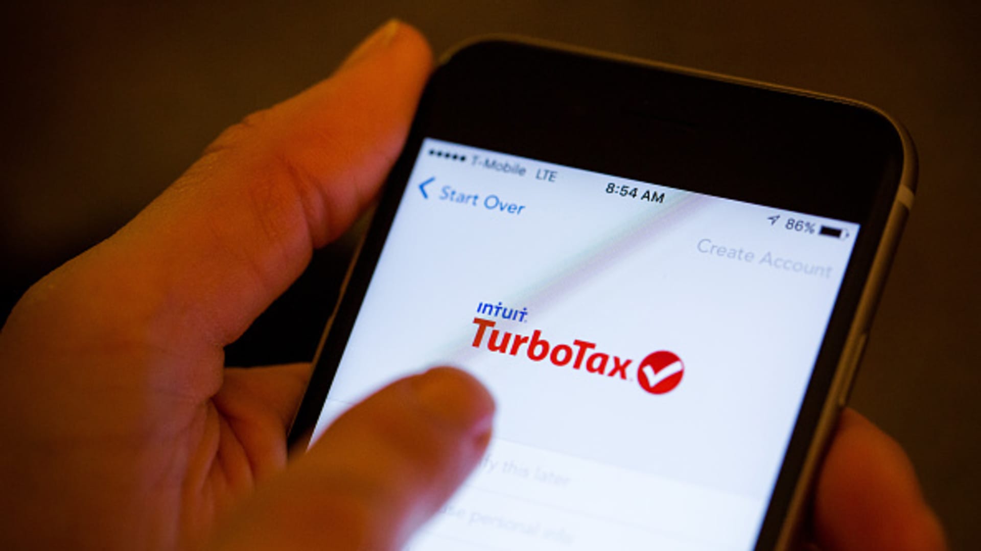 Stocks making the biggest moves midday: Apple, Ross Stores, Intuit, Booz Allen Hamilton and more