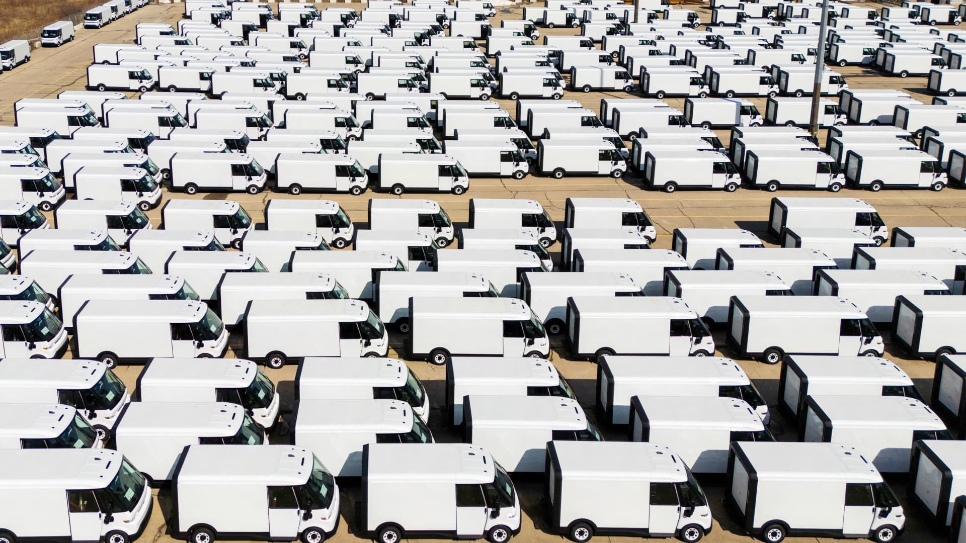 GM to reduce shifts at Canadian truck assembly plant amid demand, trade pressures