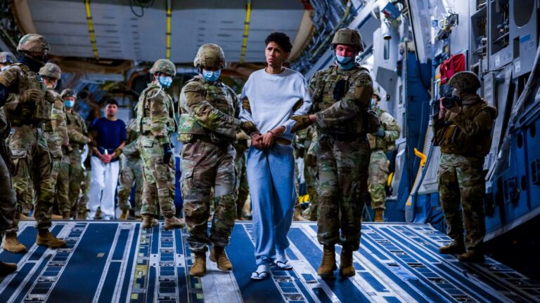 U.S. judge prevents Trump from invalidating 5,000 Venezuelans' legal documents