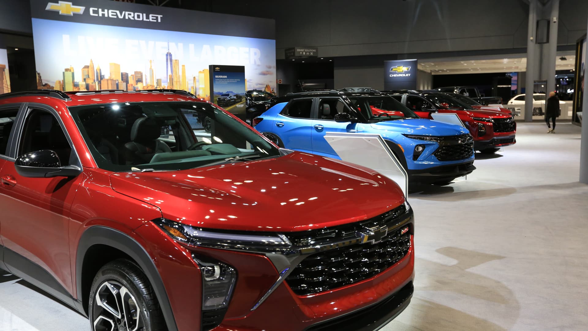 GM lowers 2025 guidance, citing up to $5 billion in tariff exposure