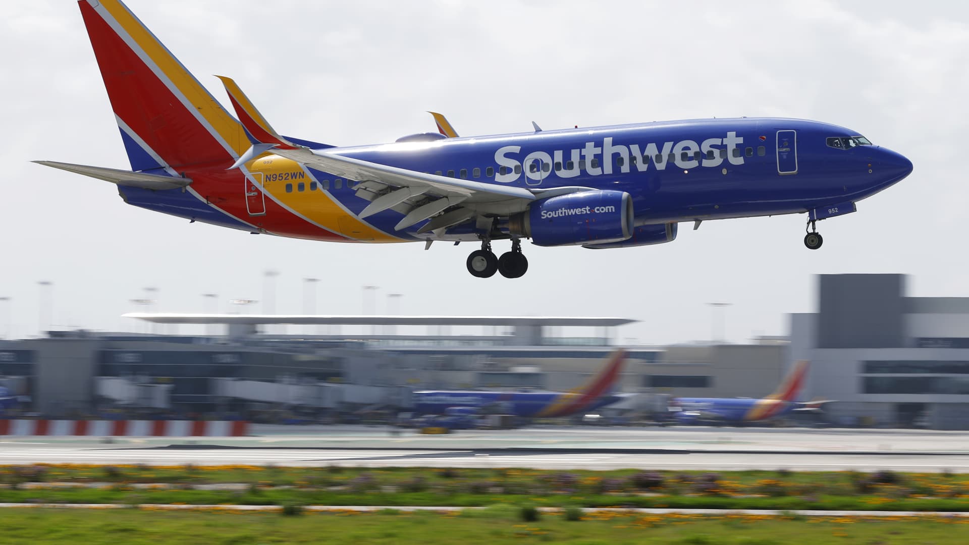Deutsche Bank upgrades Southwest Airlines, sees more upside following Elliott-inspired shakeup