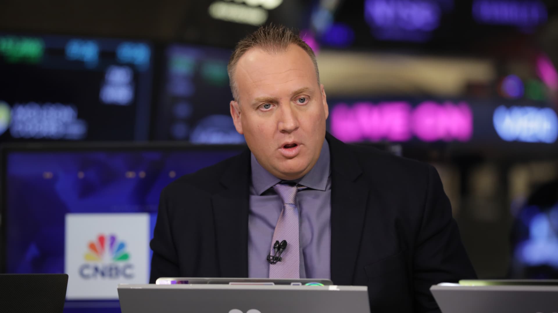 Best Stocks: Two tech names bucking the market turbulence with businesses that can beat a recession