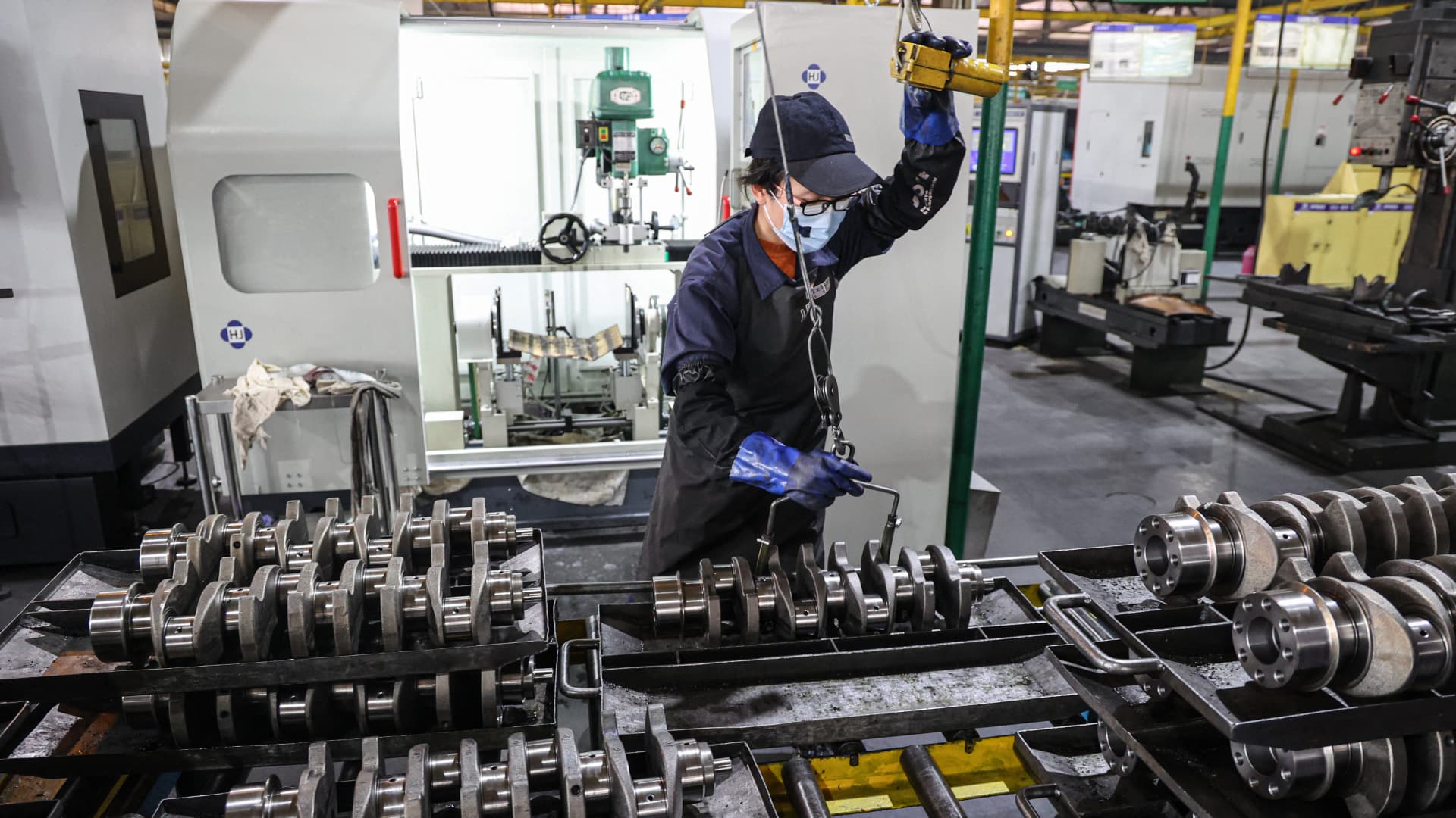 China's industrial profits rise at faster pace in April despite trade tensions, deflationary pressures
