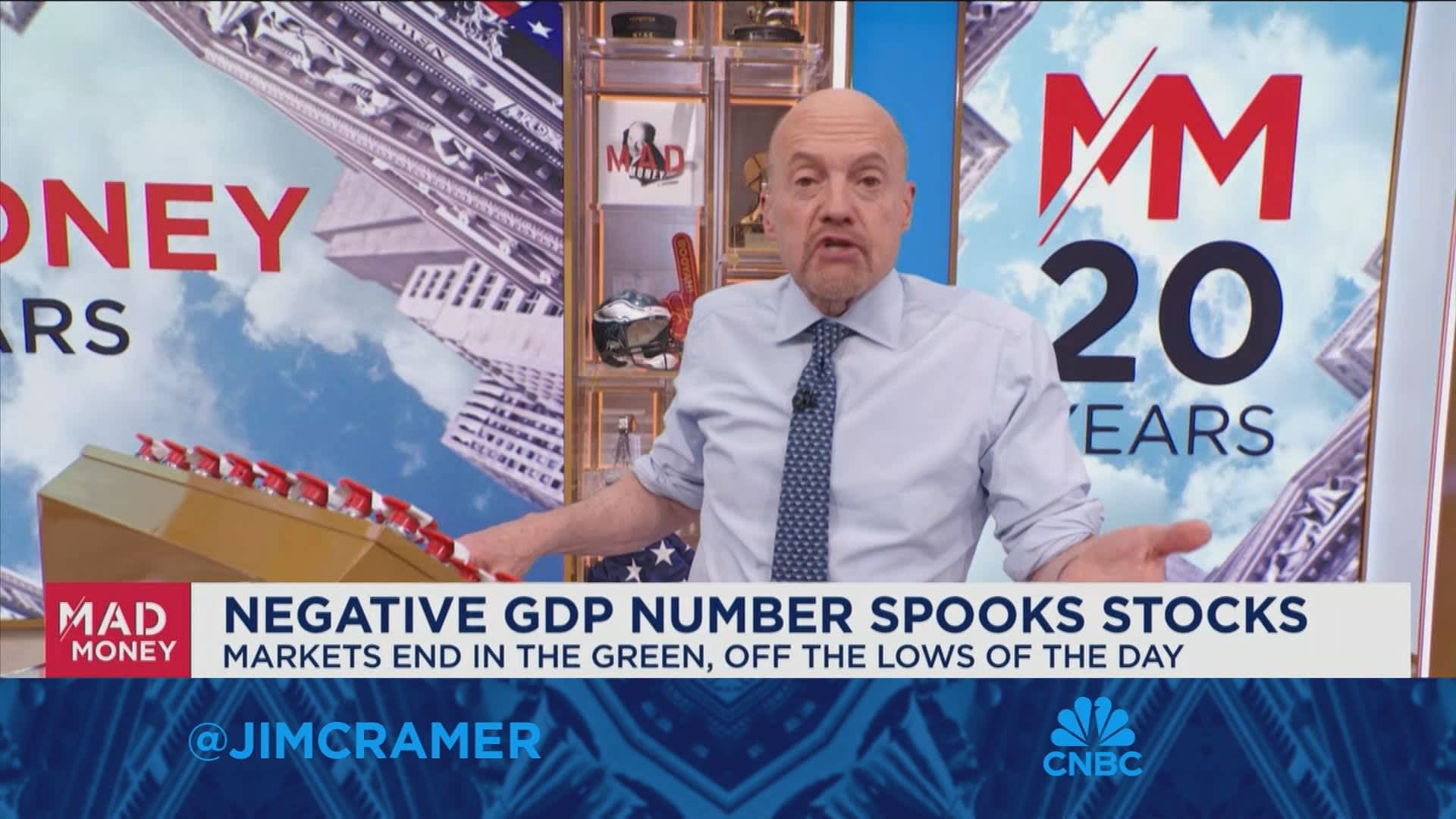 Cramer: I'm steamed at the sellers of Starbucks stock