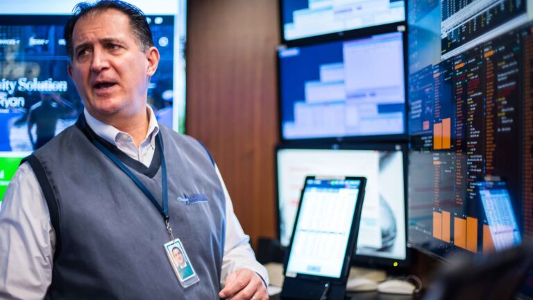 Betting on a continued tech comeback with less risk using options