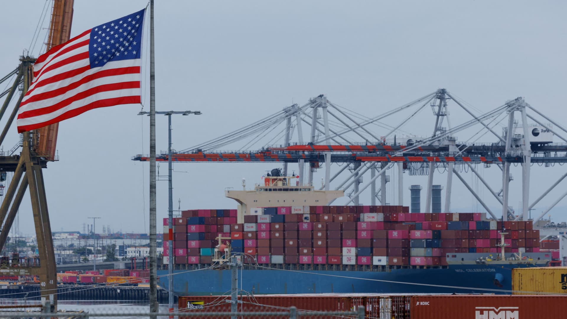 U.S. trade deficit jumps to record high on pre-tariff import rush