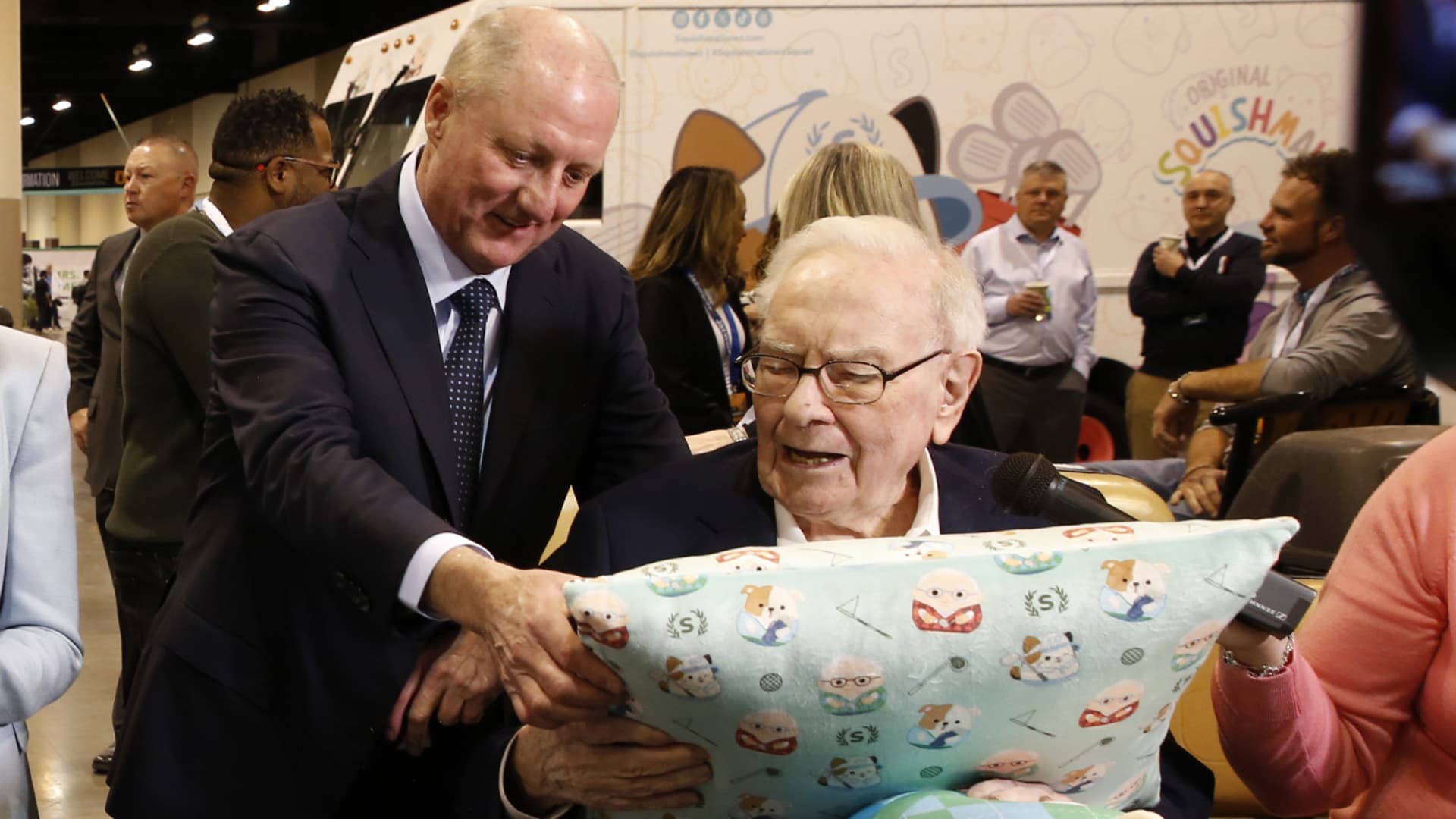 Buffett's Berkshire debuts another mystery stock. Here's what it bought under wraps in the past