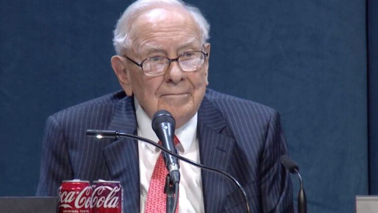 Warren Buffett says a good business is like a 'castle'—how he spots the best ones to invest in