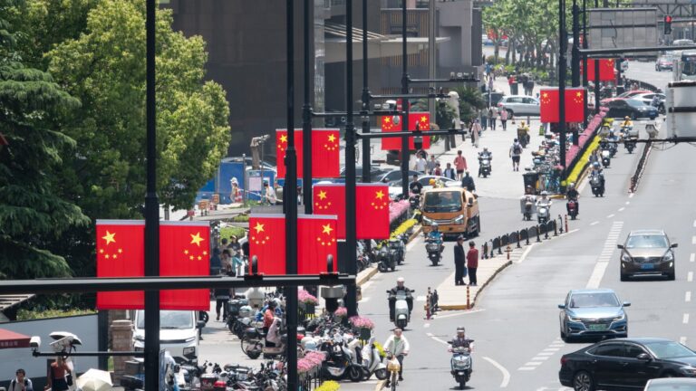 Australia stocks open flat as investors assess trade developments in Asia-Pacific