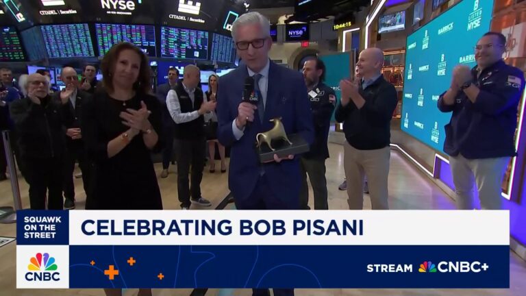 Bob Pisani celebrates 35 Years at CNBC as he retires from day-to-day reporting