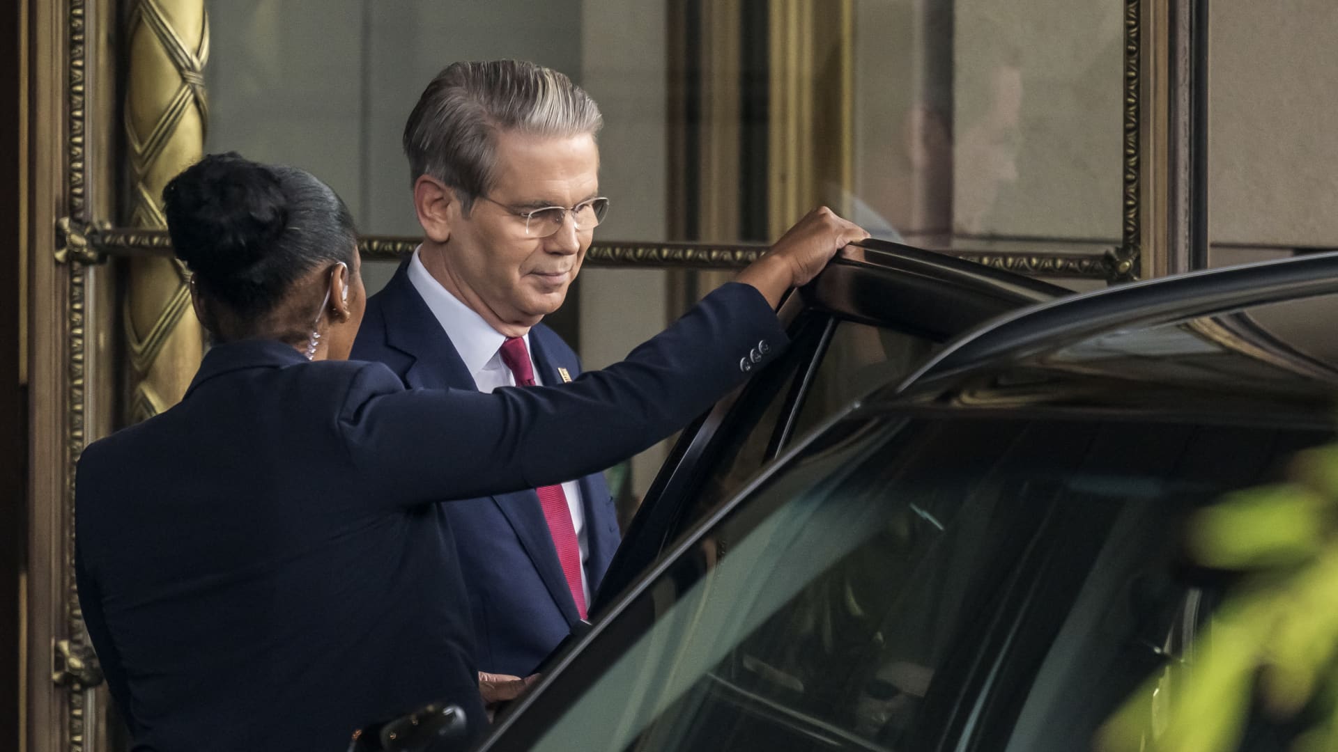 U.S.-China tariff talks to continue Sunday, official tells the AP