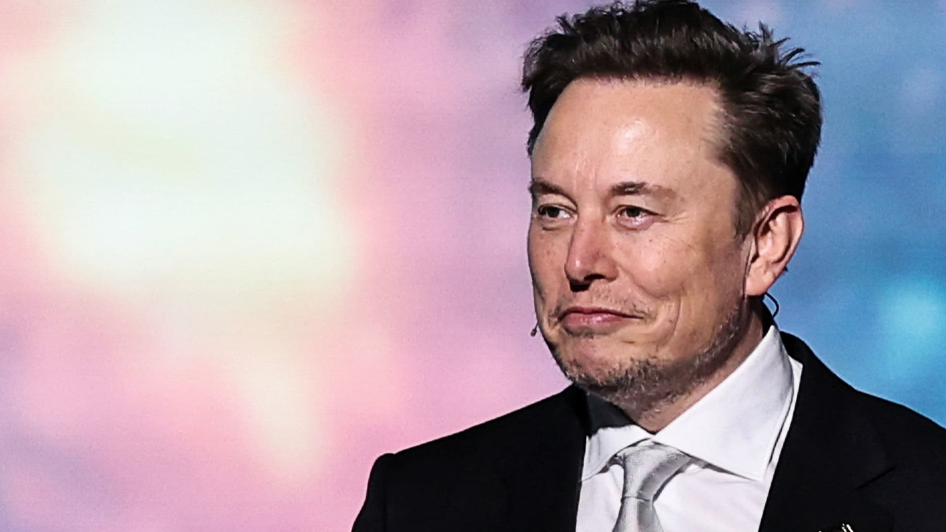 Musk's Grok AI chatbot says it 'appears that I was instructed' to talk about 'white genocide'