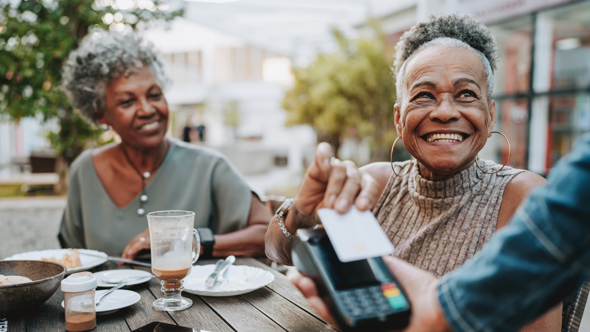 Trump-backed bill would eliminate taxes on tips: Here's what it could mean for you