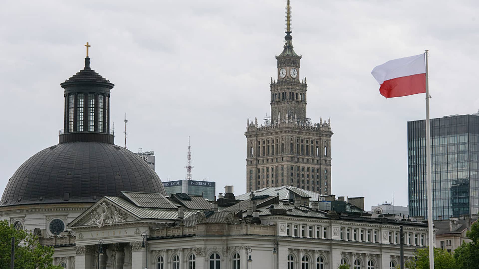 Polish presidential election to test if PM's pro-EU vision is Trump-proof