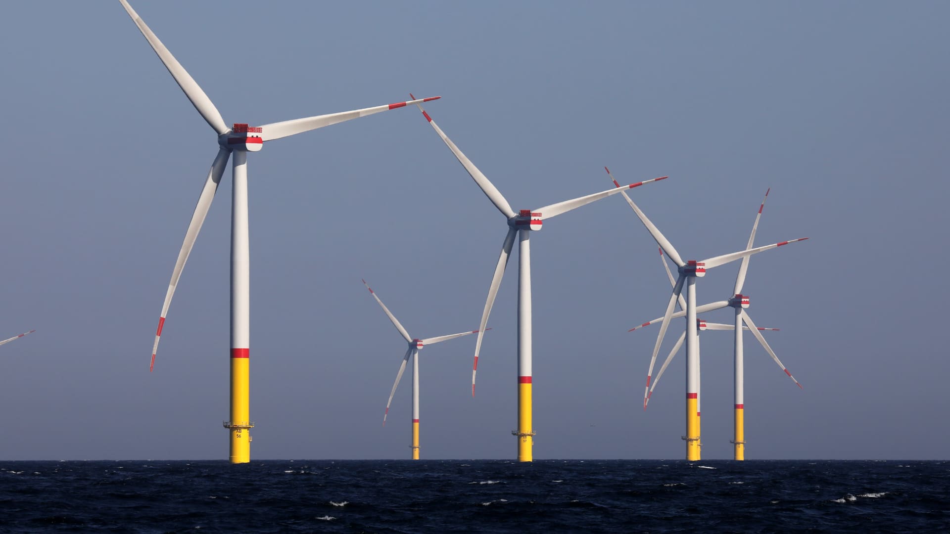 Trump allows New York offshore wind project after apparent gas pipeline compromise with state