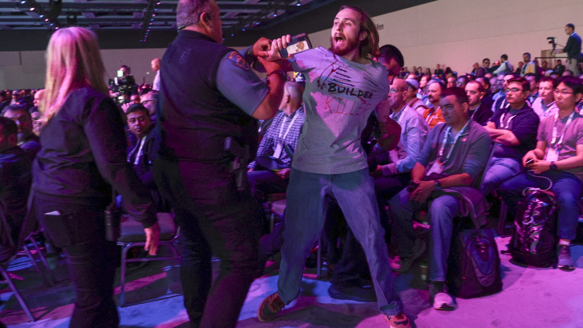 Microsoft employees say emails with 'Gaza,' 'Palestine,' or 'genocide' won't send