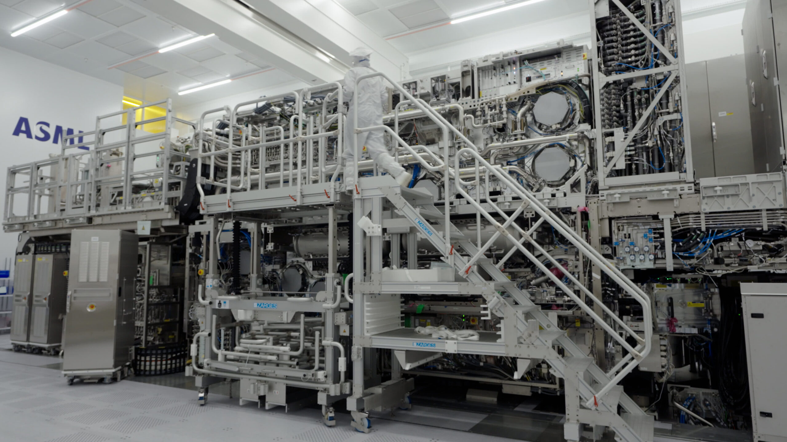 ASML’s giant $400 million High NA transforms how chips are made. Here’s an exclusive first look.