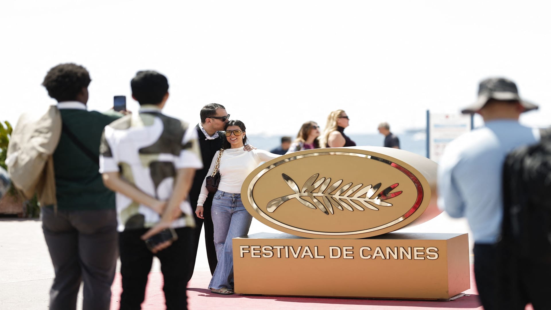 Power outage disrupts final day of Cannes Film Festival, police investigate possible arson