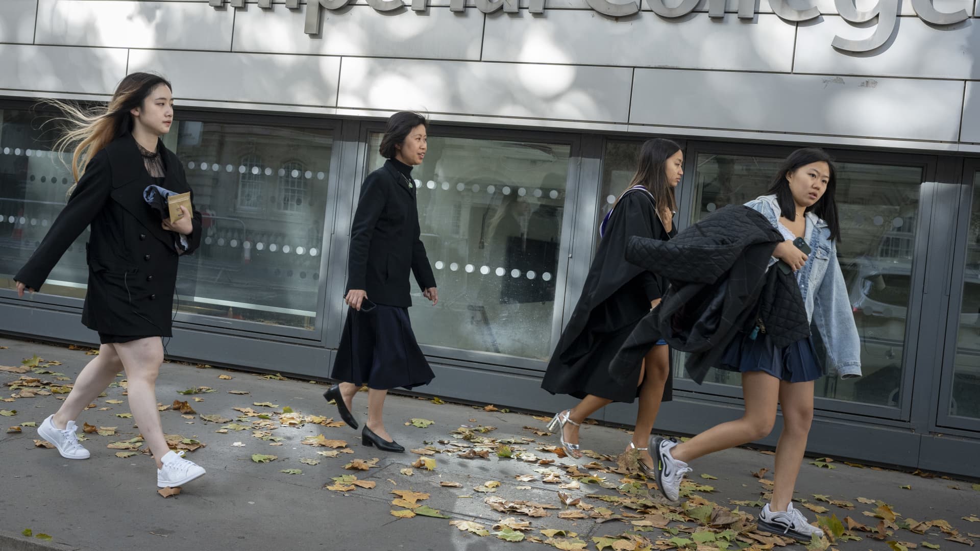 Trump's visa ban could be Britain's big break in the race for top Chinese talent