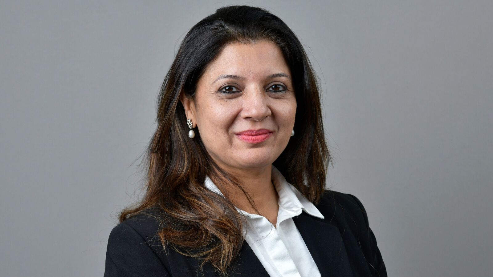 Buy or sell: Vaishali Parekh recommends three stocks to buy today ? 2 May 2025