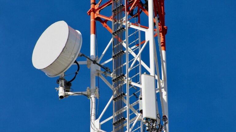 Indus Towers share price tanks 7% post Q4 results. What should investors do now?