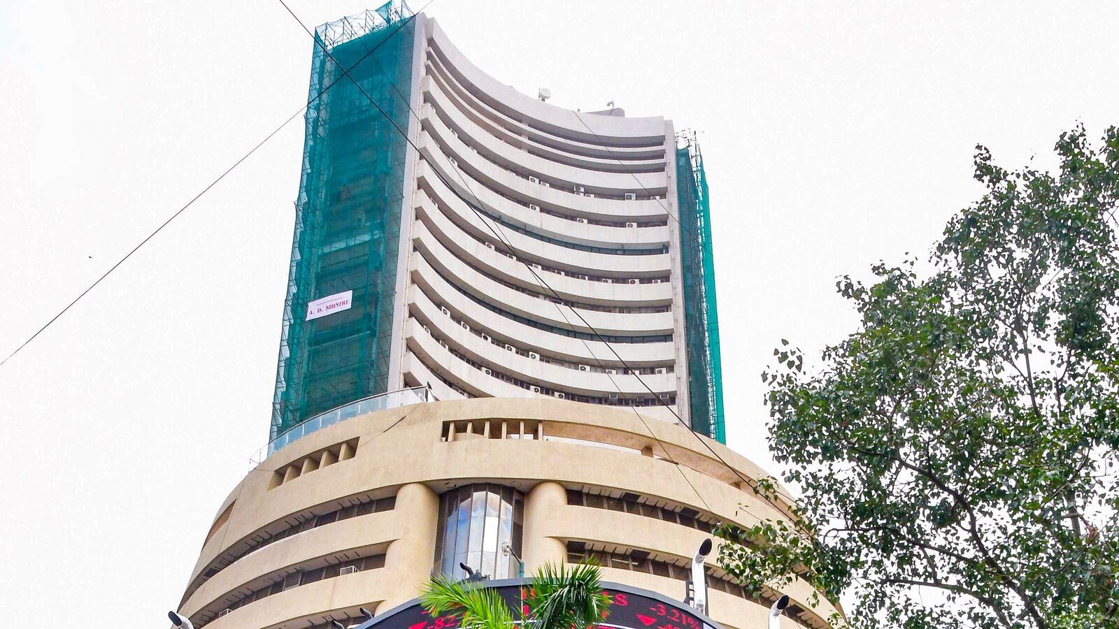 Caution rings among investors as India-Pak tensions escalate