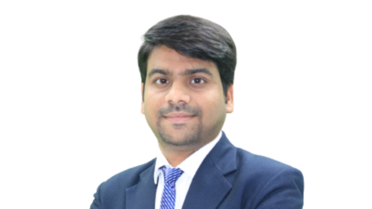 Shares to buy or sell: Sachin Gupta of 5paisa recommends L&T, HCL Tech shares today - 13 May 2025 | Stock Market News