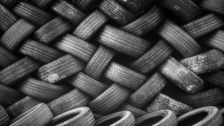 MRF Q4 Results: Tyre manufacturer announces 2,290% dividend of  ₹229; PAT rises 31% YoY. Check details