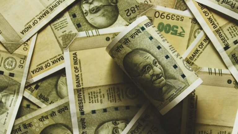 Dividend Stocks: Bajaj Finance, CRISIL, Varun Beverages, among others to trade ex-dividend next week; Full list